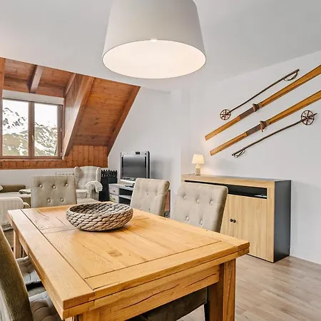 Iciar Duplex 6 Pax Garaje Y Trastero Formigal